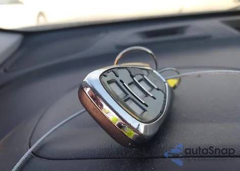 2020 Chevrolet Equinox Awd Lt 1.5L Turbo z USA, uszkodzony, nr VIN 3GNAXUEV7LL319406